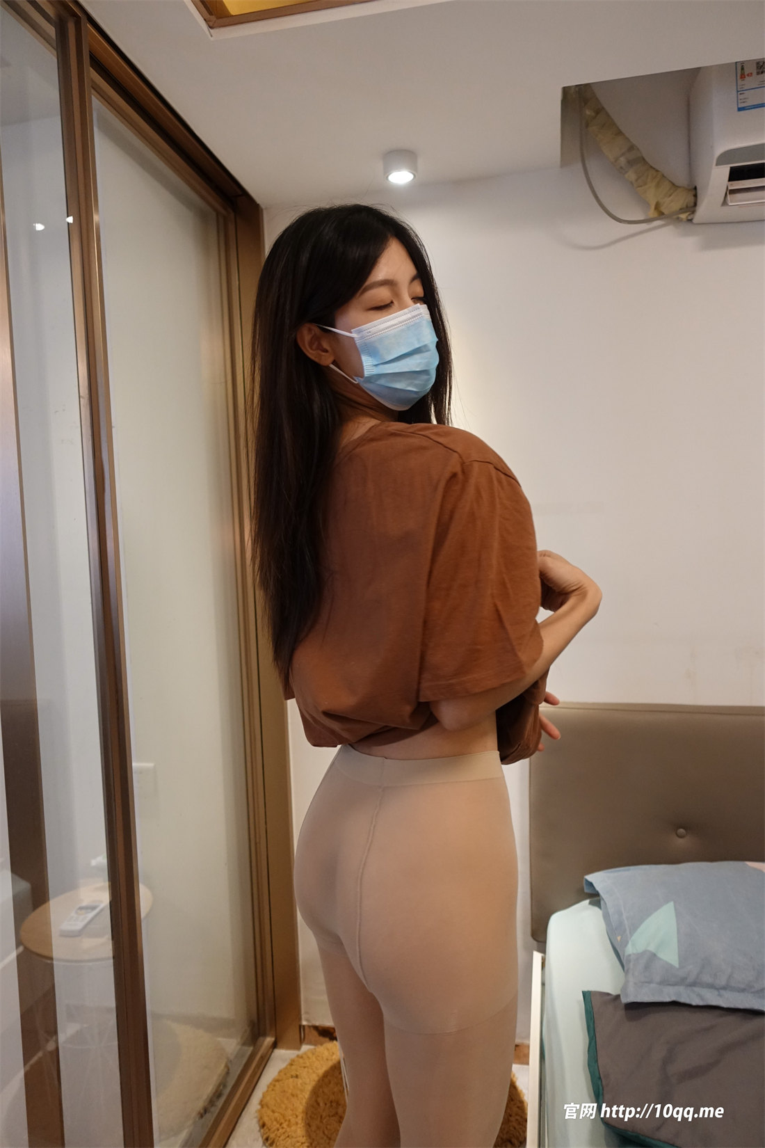 rosi口罩美女写真